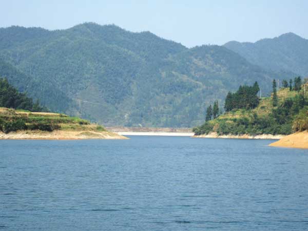 新化县半山水库工程